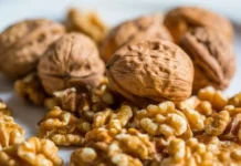 Enhancing Brain Function and Nasal Health with Walnuts at Breakfast: A Scientific Review